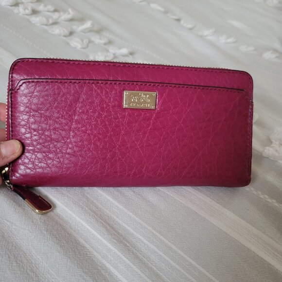 Coach Madison Zip Around Continental Wallet | Raspberry/Magenta Pink | Leather - Picture 2 of 9